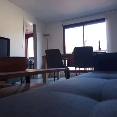 Appartement -- Le Refuge, A 50 Metres De La Gare --