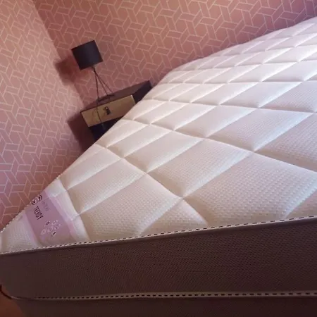 Appartement -- Le Refuge, A 50 Metres De La Gare -- *